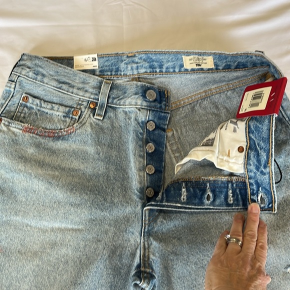 Levi's 501 Novel Tea 90's Jeans Distressed Patched 150th ANNIVERSARY 31x30 NWT - Picture 11 of 15